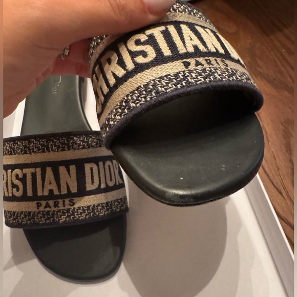 Authentic Christian Dior Dway Slide - Picture 4 of 7